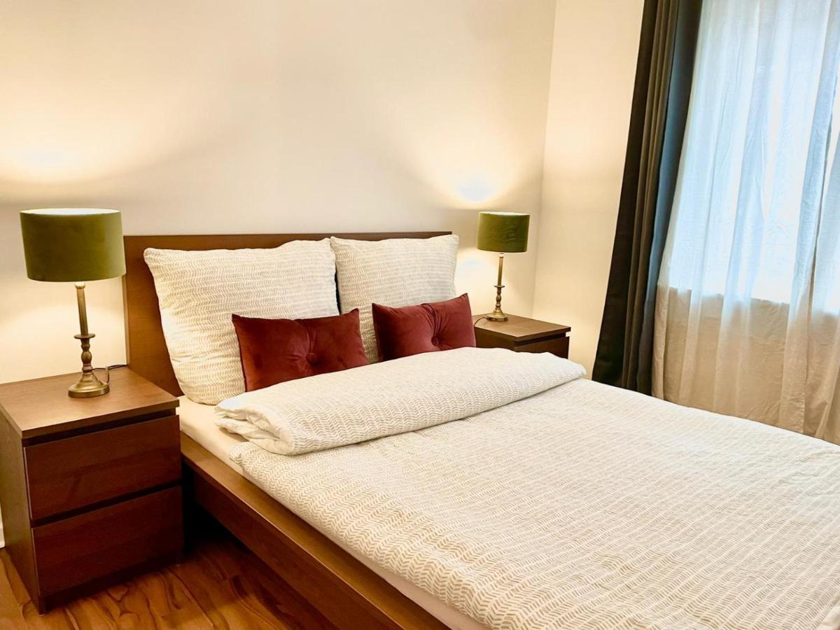Gemuetliche & Individuelle Ferienwohnungen In Krefeld - Junik Apartments Eksteriør bilde