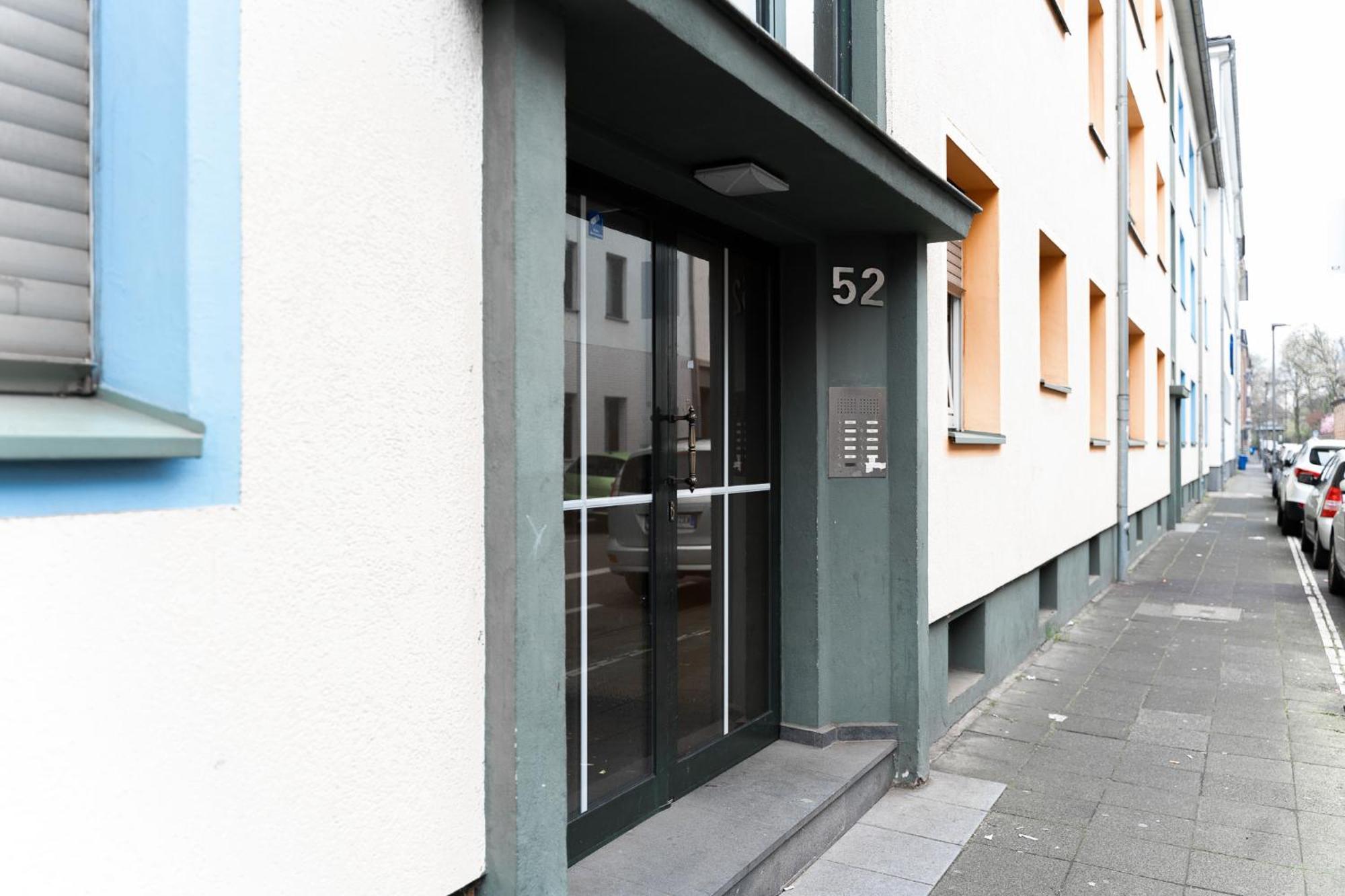 Gemuetliche & Individuelle Ferienwohnungen In Krefeld - Junik Apartments Eksteriør bilde